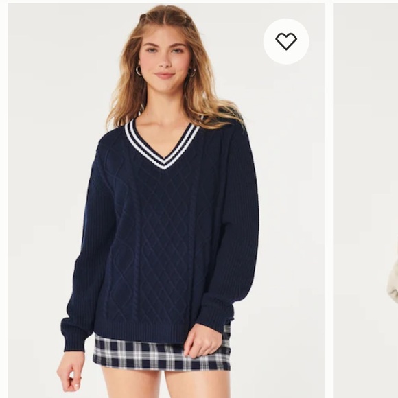 HOLLISTER | Classic Preppy Navy V-Neck Sweater with Stripes - Picture 6 of 6